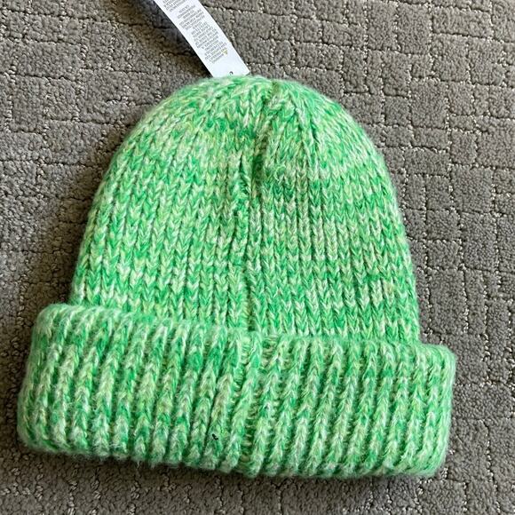 ASOS TOPSHOP Beanie New - Picture 3 of 6